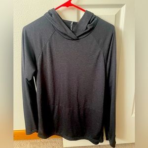 Large Kuhl hooded shirt